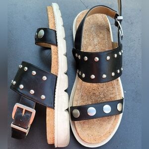 Black leather cork Adrienne Vittadini sandals Wmns 6.5